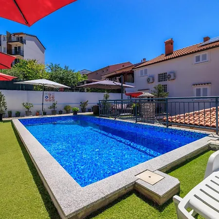 Grozdana Apartment *