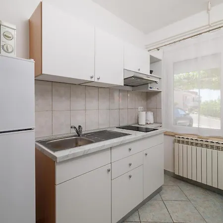 Apartment Grozdana *